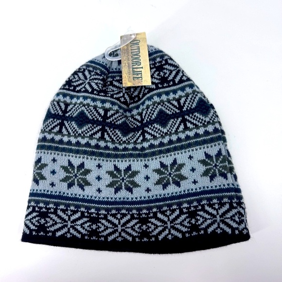 NWT Outdoor Life Unisex Black and Blue insulated Knit Beanie - Picture 1 of 5